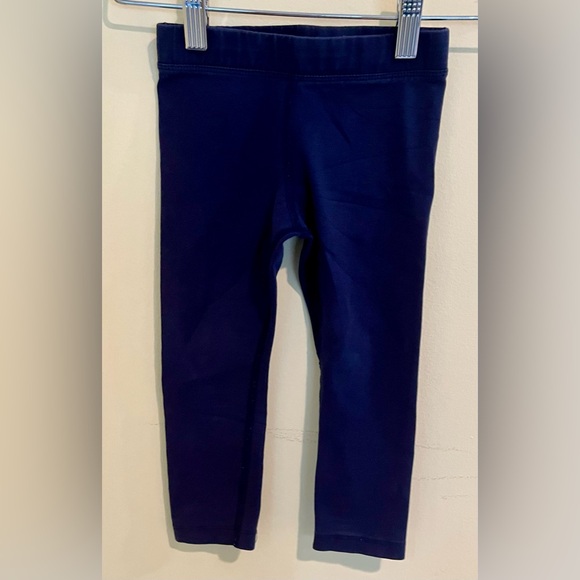 Size 3 Primary leggings in Navy. EUC - Picture 2 of 3